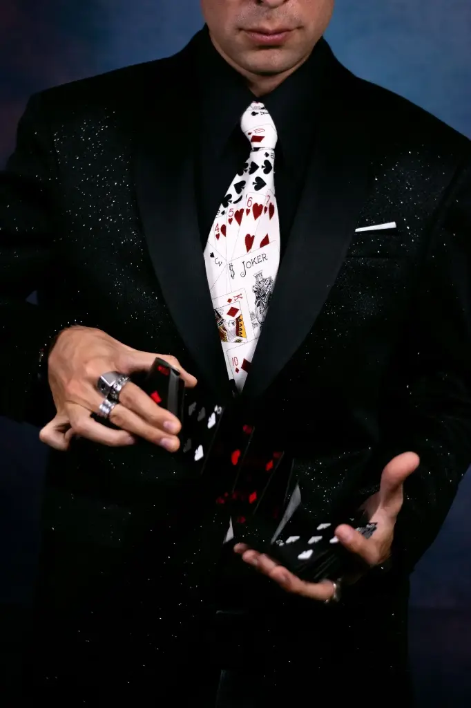 MAGIA DE CERCA TIPO COCTEL